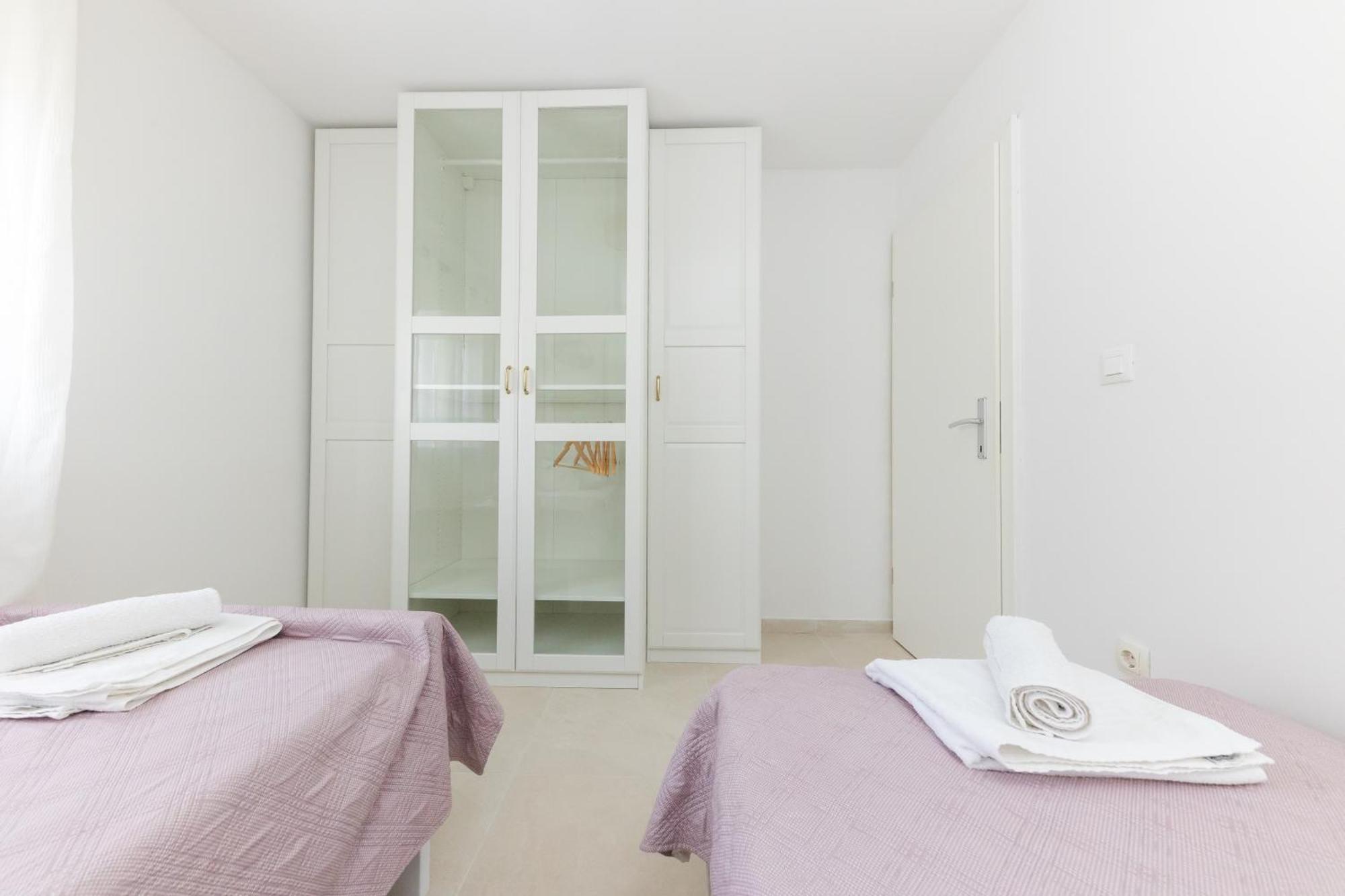 House Niko M With 6 Apartments Split Exterior photo